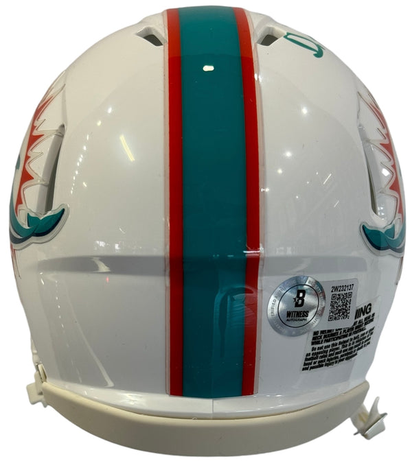 De’Von Achane Autographed Dolphins Speed Mini Helmet (Beckett)