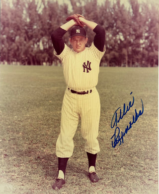 Allie Reynolds Autographed Yankees 8x10 Photo