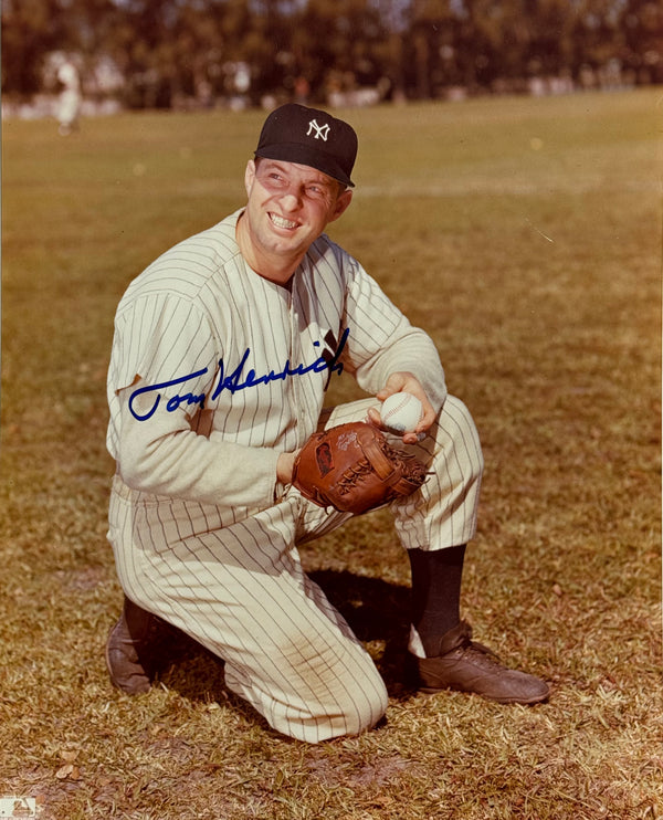 Tom Heinrich Autographed Yankees 8x10 Photo