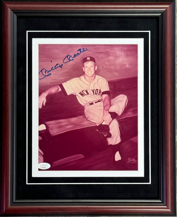 Mickey Mantle Autographed 8x10 Framed Baseball Photo (JSA)