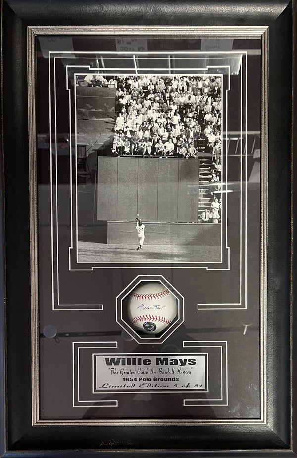 Willie Mays Autographed Official Major League Baseball 8x10 Photo Shadowbox (PSA)