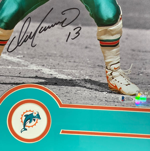 Dan Marino Autographed Framed 16x20 Photo (Beckett)