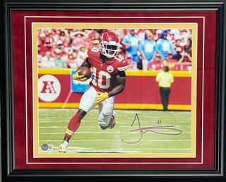 Tyreek Hill Autographed Framed 11x14 Photo (Beckett)