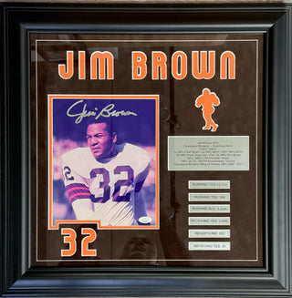 Jim Brown Autographed 8x10 Framed Football Photo (JSA)