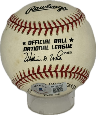 Johnny Bench Autographed Official National League Baseball (BECKETT)