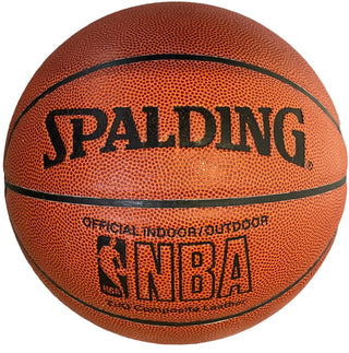 Scottie Pippen Autographed Spalding Indoor/Outdoor Basketball (Beckett)