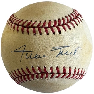 Willie Mays Autographed National League Baseball (JSA)