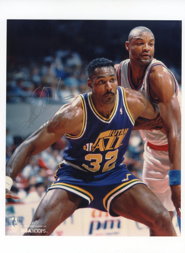 Karl Malone Autographed 8x10 Photo