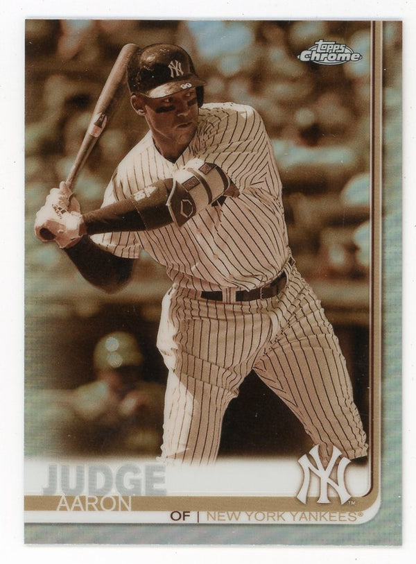 Aaron Judge 2019 Topps Chrome #100 Card