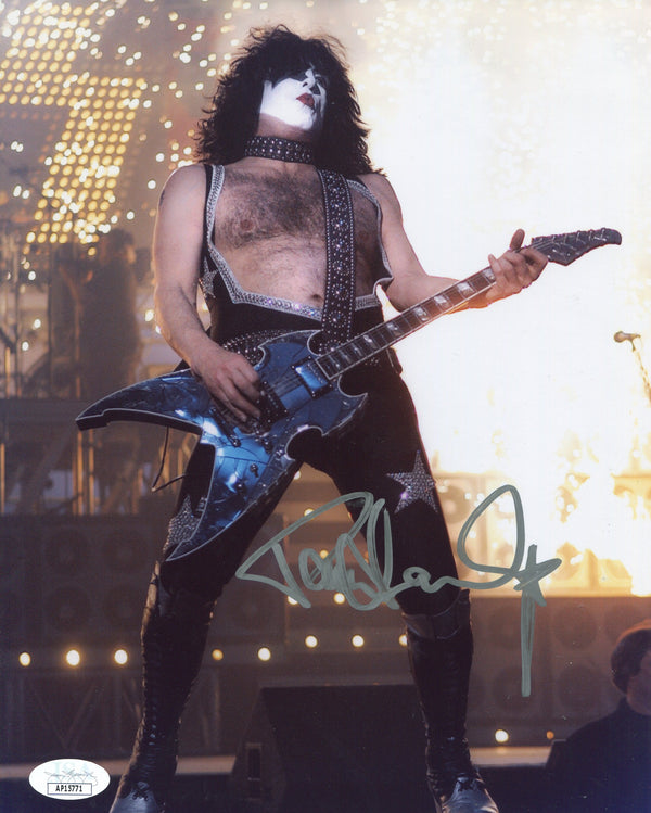 Paul Stanley Autographed KISS Celebrity 8x10 Photo (JSA)