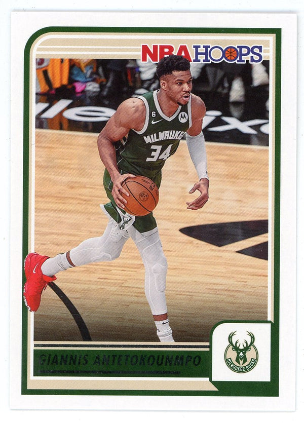 Giannis Antetokounmpo 2023-24 Panini Hoops #147