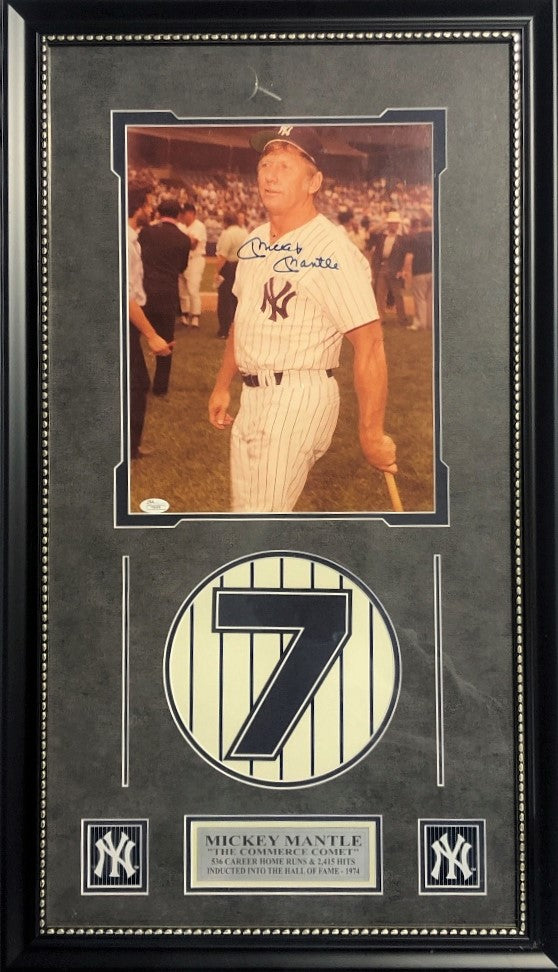 Mickey Mantle Autographed Framed Photo (JSA)