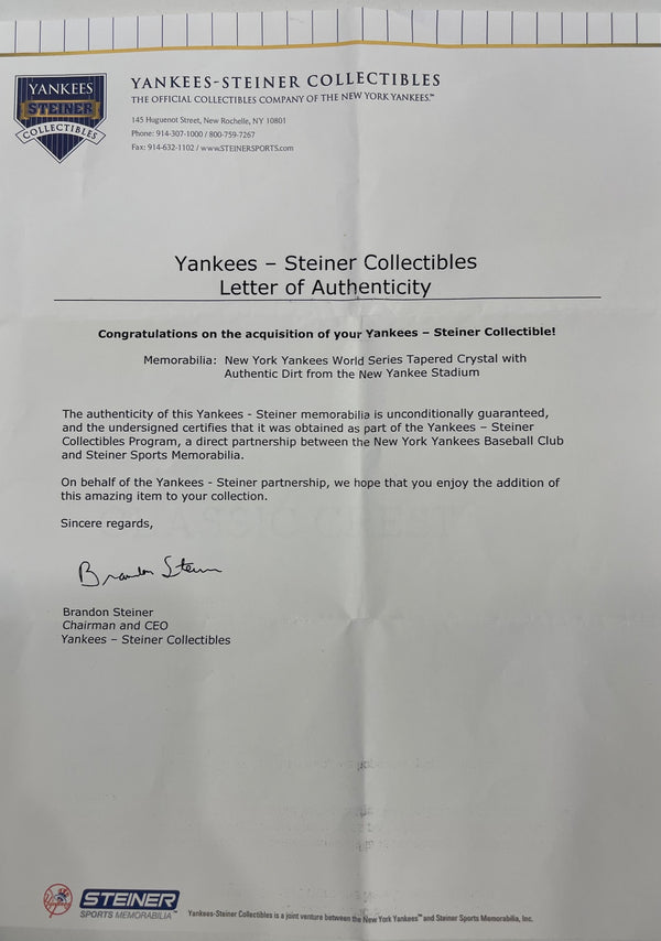 2009 Yankee Stadium Logo Crystal with Game Used Dirt (Steiner & MLB)