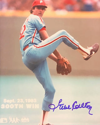 Steve Carlton Autographed 8x10 Photo