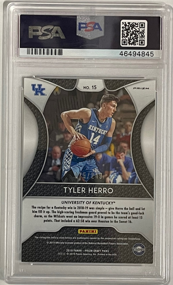 Tyler Herro Autographed 2019-20 Panini Green/Yellow Prizm Rookie Card #79 (PSA)