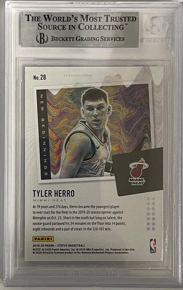 Tyler Herro Autographed 2019-20 Panini Status Rookie Card #28 (Beckett)