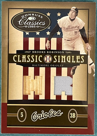 Brooks Robinson 2005 Donruss Classics Jersey & Bat Card #22/25