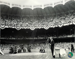 Mickey Mantle Unsigned 8x10 Baseball Photo