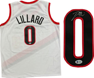 Damian Lillard Autographed Portland Trailblazers Custom Jersey (BVG)