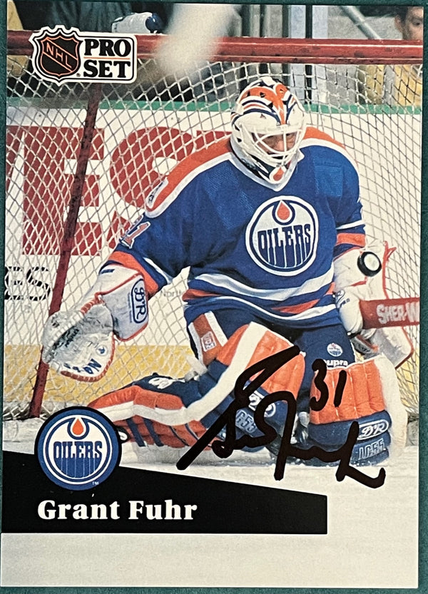 Grant Fuhr Autographed 1991-92 Pro Set Card