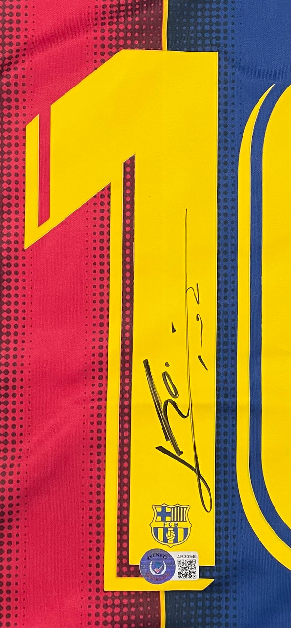 Lionel Messi Autographed Barcelona Home Kit (BVG)