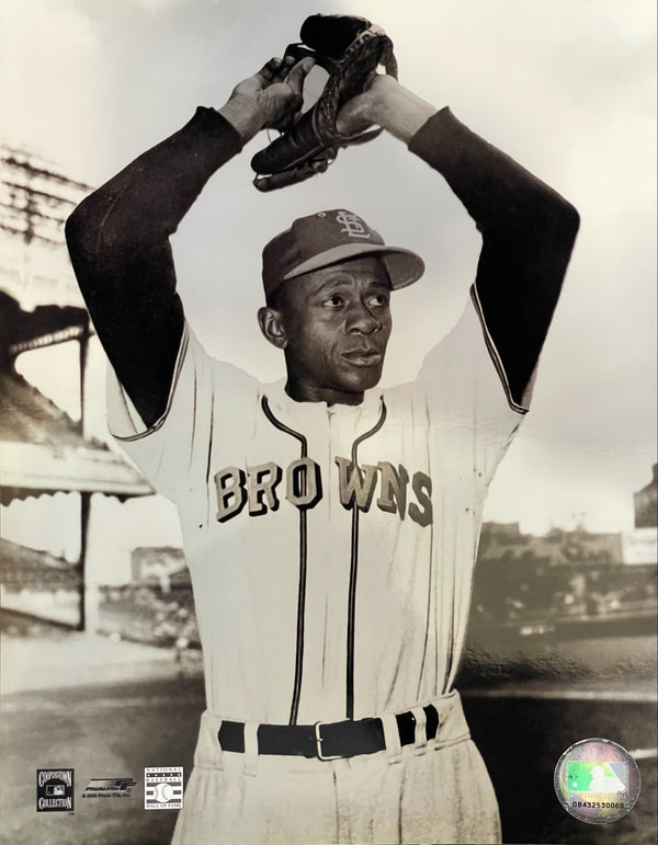 Satchel Paige Unsigned 8x10 Baseball Photo