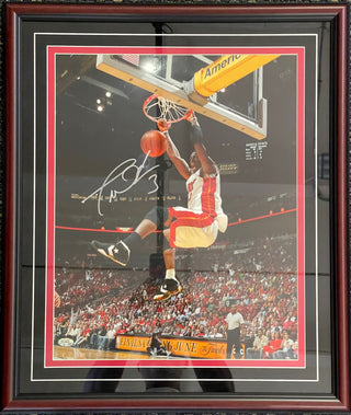 Dwyane Wade Autographed 16x20 Framed Basketball Photo