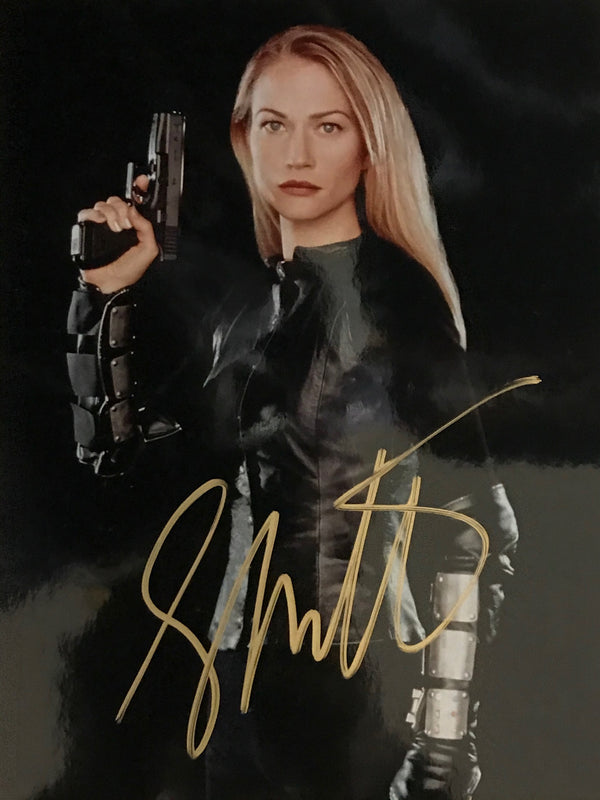 Sarah Wynter Autographed 8x10 Celebrity Photo