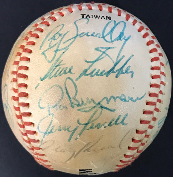 1976 Minnesota Twins Autographed Baseball