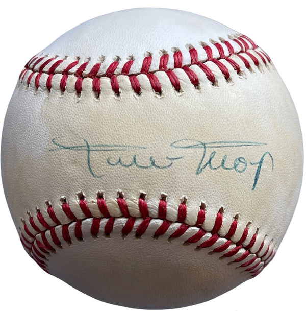 Willie Mays Autographed National League Baseball (JSA)