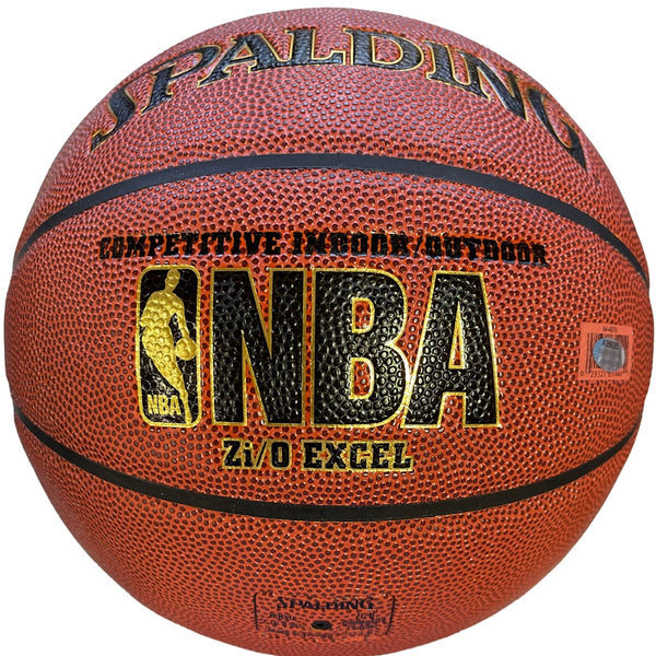 Kareem Abdul Jabbar Signed Spalding Indoor / Outdoor Basketball