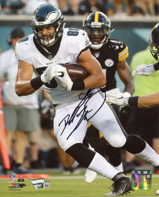 Dallas Goedert Autographed Philadelphia Eagles 8x10 Photo (Fanatics)