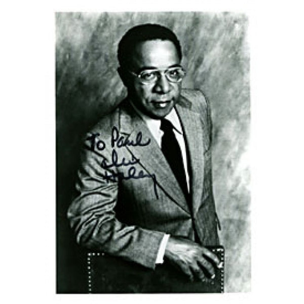 Alex Haley Autographed / Signed Black & White 5x7 Photo