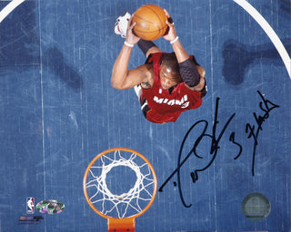 Dwyane Wade Autographed Dunking "Flash" 8x10 Photo