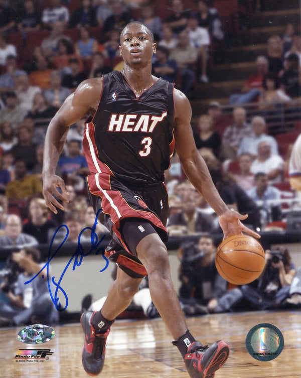 Dwyane Wade Autographed Dribbling Rookie 8x10 Photo