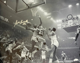 Bill Russell Autographed 16x20 Photo vs Lakers (JSA)