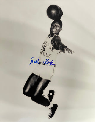 Earl Lloyd Autographed 8x10 Basketball Photo