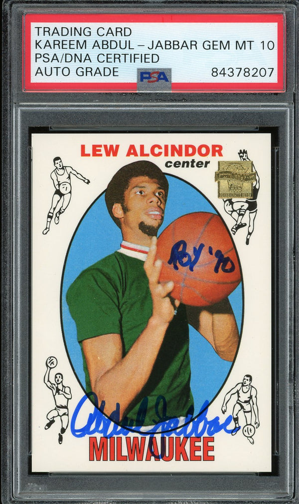 Kareem Abdul-Jabbar "ROY 90" Autographed 2001 Topps Card (PSA)