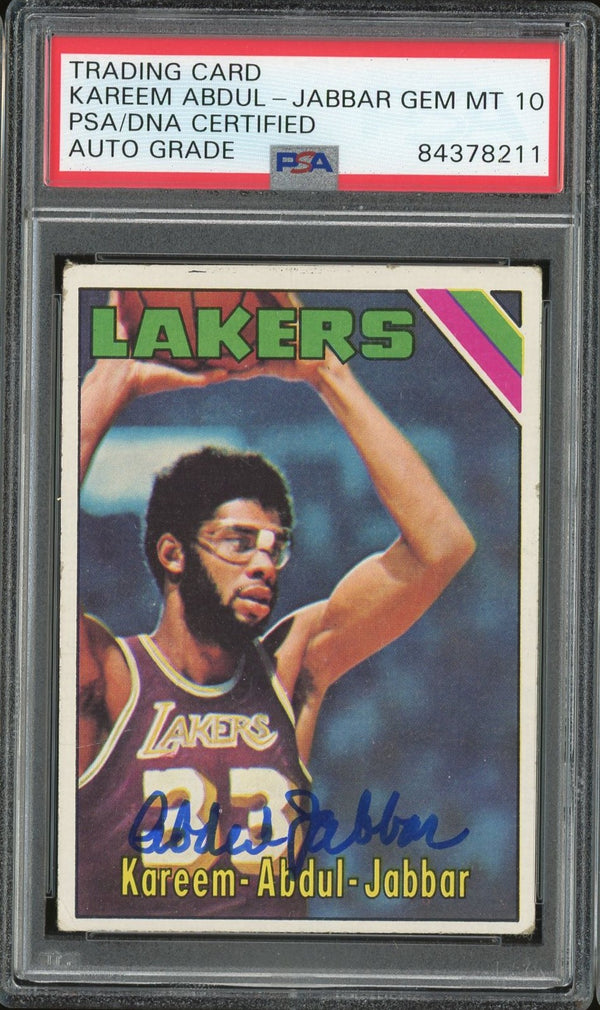 Kareem Abdul-Jabbar Autographed 1975-76 Topps Card (PSA)