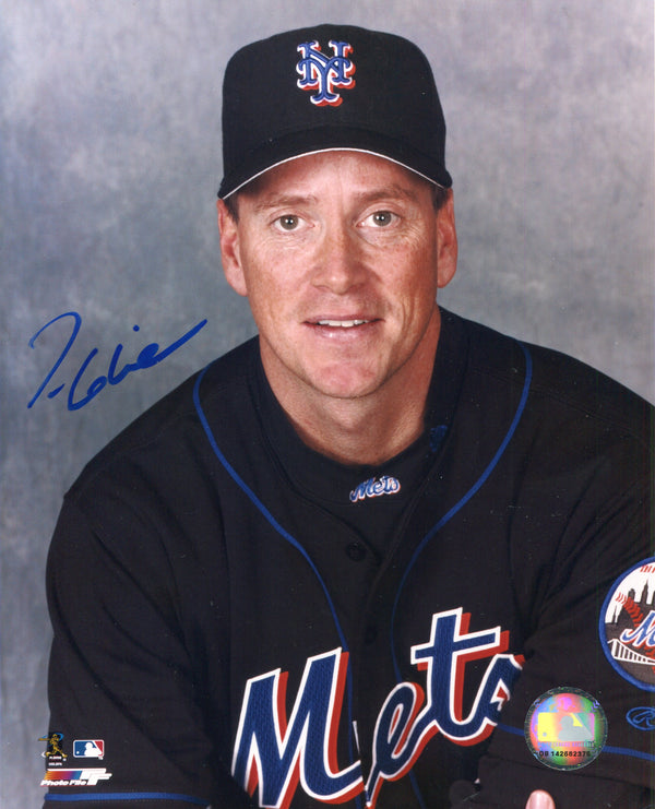 Tom Glavine Autographed 8x10 Photo