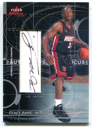 Dwyane Wade 2003-04 Fleer Focus #AF/DW 24/25 Autographed Card