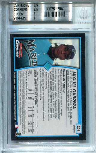 Miguel Cabrera 2001 Bowman Chrome Xfractors Error Card (BVG)