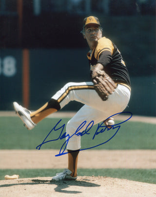 Gaylord Perry Autographed 8x10 Photo