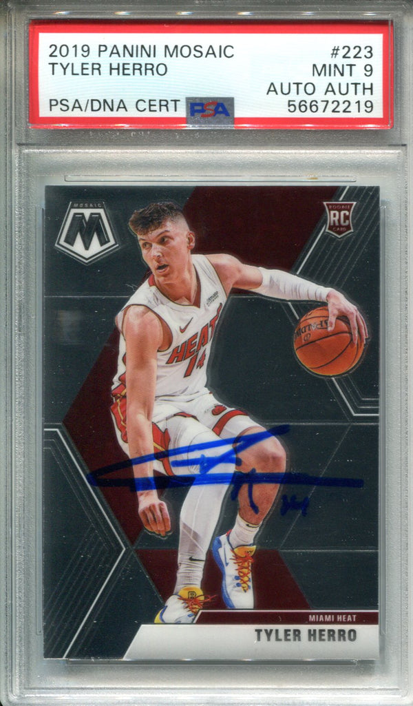 Tyler Herro 2019 Panini Mosaic #223 PSA Mint 9/Auto Authentic Card