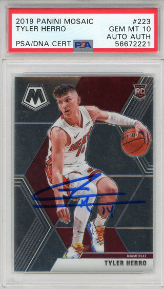 Tyler Herro Autographed 2019 Panini Mosaic Rookie Card #223 (PSA)