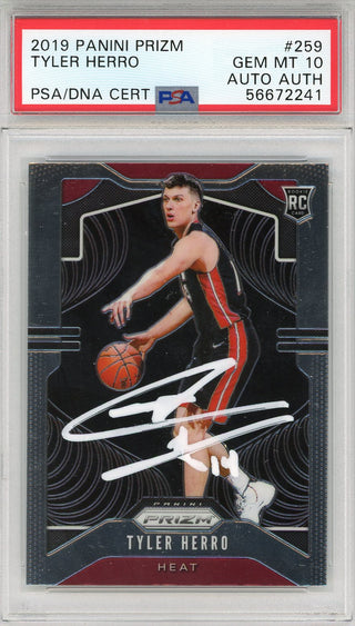 Tyler Herro Autographed 2019 Panini Prizm Rookie Card #259 (PSA)