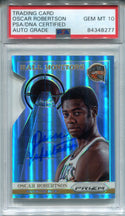 Oscar Robertson Autographed 2013-14 Panini Prizm Hall Monitors Card (PSA)