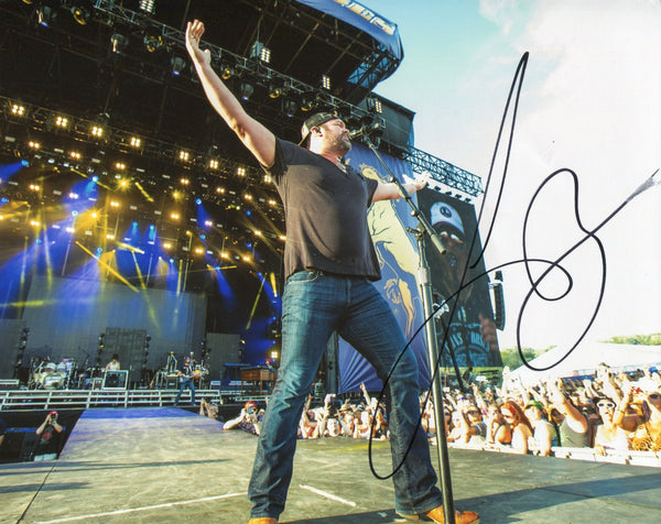 Lee Brice Autographed 8x10 Photo