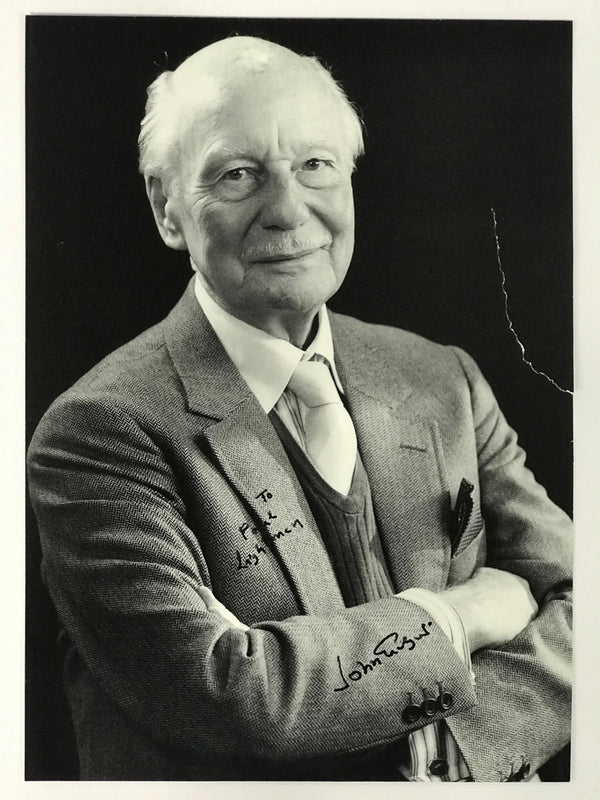 John Gielgud Signed 8x10 Photo