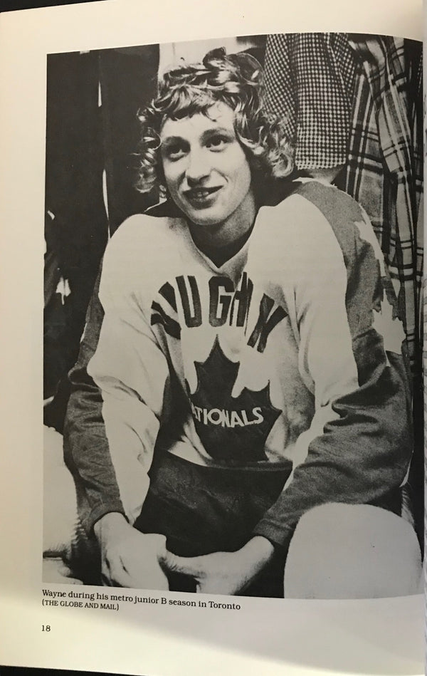 Wayne Gretzky Unsigned The Great Gretzky Yearbook  December 30 1981